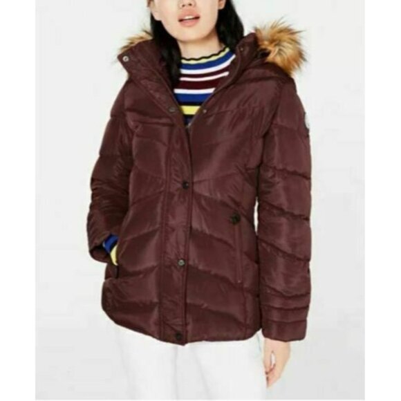 Madden Girl Puffer Coat Size Medium Juniors' Hooded Faux Fur Trim Purple NEW - Picture 1 of 9